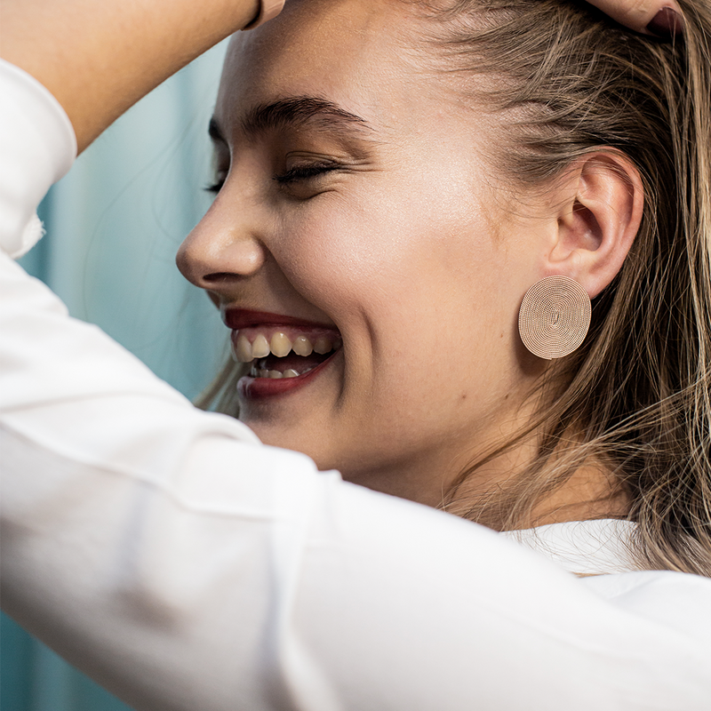 INFINITY PLAIN DISK EARRINGS - Lily