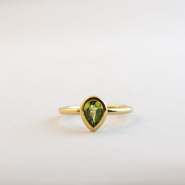 Pear Large - Peridot