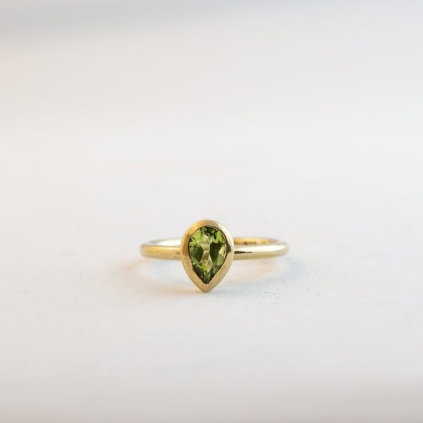 Pear Small - Peridot