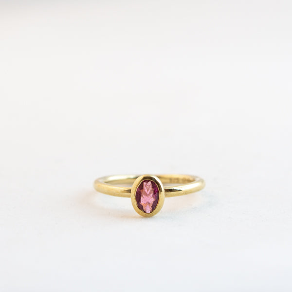 Oval Small - Pink Tourmaline